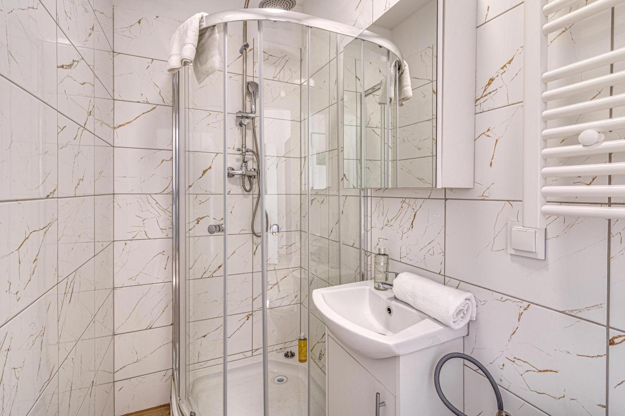 Rentplanet - Studio Zeromskiego Wroclaw Ngoại thất bức ảnh